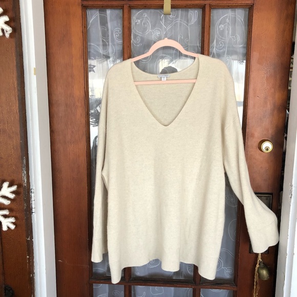 J. Jill Sweaters - Wool & Cashmere J.Jill Creamy Super Soft V Neck Sweater 4x EUC